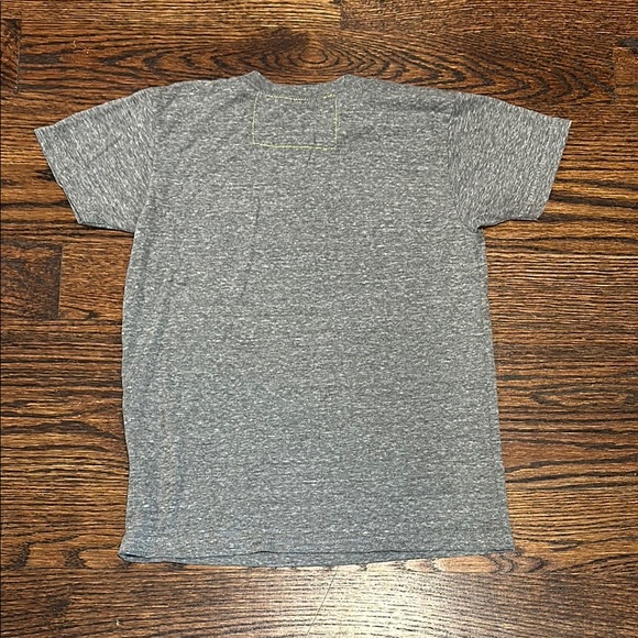 Aviator Nation, Gray and Red Short Sleeve Tee, Boys Medium (215) - Picture 4 of 6